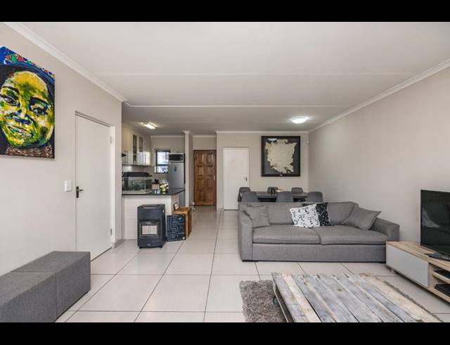 3 BEDROOM PROPERTY TO RENT IN PARKLANDS NORTH